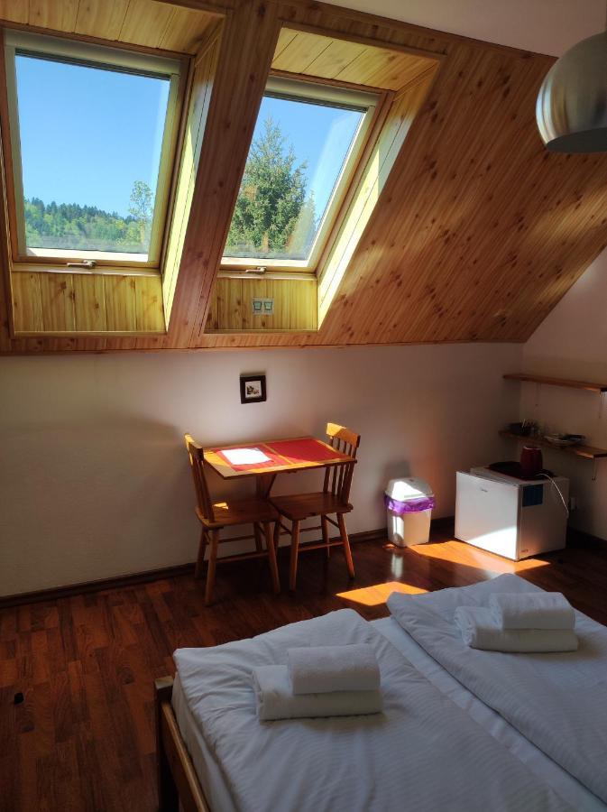 Rezydencja Bukowy Dwor Czarna  Bagian luar foto